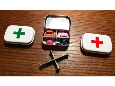 TYPRHONDA (8) - Altoids Smalls Tin Pill Box Divider - Four Section Medicine Case Container
