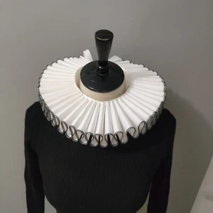 Renaissance Ruff Collar Elizabethan Ruffle Collar Neck Ruff Halloween  Costume - Picture 1 of 13