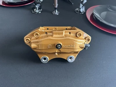 Infinity L. передний суппорт Brembo - Изображение 1 из 4