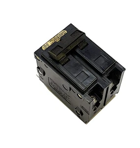 Disyuntor Cutler Hammer BA230 2 polos 30 amperios 240 vac - Imagen 1 de 5