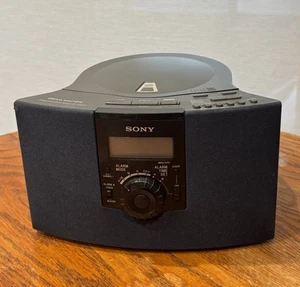Sony Dream Machine ICF-CD823 FM AM CD Clock Radio Table Top Alarm Tuner TESTED - Picture 1 of 8