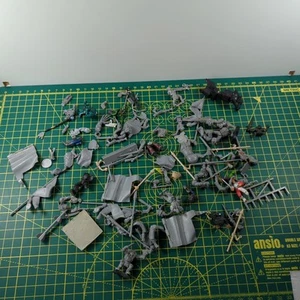 Warhammer Fantasy And 40k Oldhammer Spares And Repairs Bundle - Picture 1 of 19