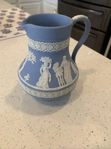 ANTIQUE WEDGWOOD "DIPPED" WHITE ON BLUE JASPERWARE PITCHER JAR ENGLAND. - Picture 1 of 7