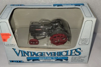 ERTL 1/43 VINTAGE VEHICLES 1929 CASE "L" TRACTOR DIECAST 1988 ERTL COMPANY #2554 - Image 1 of 2
