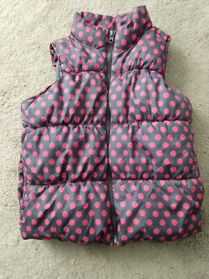 Nice OLD NAVY FROST FREE GIRLS PINK GRAY POLKA DOT THICK PUFFER VEST size M 8 - Image 1 of 4