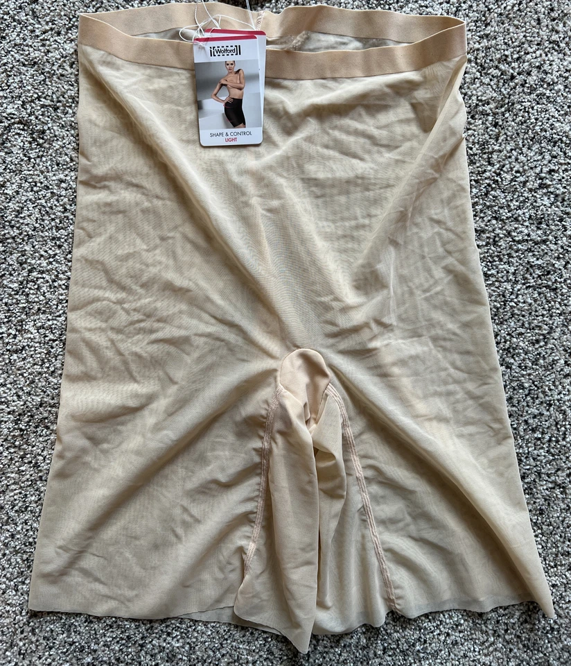 NEW Wolford Tulle Control Shorts Light/Nude Velvet Band. US Size 16, UK 18 $150 - Image 1 of 1