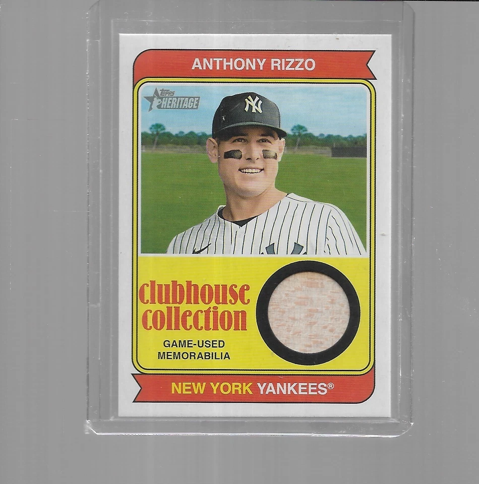 2023 TOPPS HERITAGE BASEBALL CLUBHOUSE COLLECTION ANTHONY RIZZO BAT RELIC - Image 1 of 1