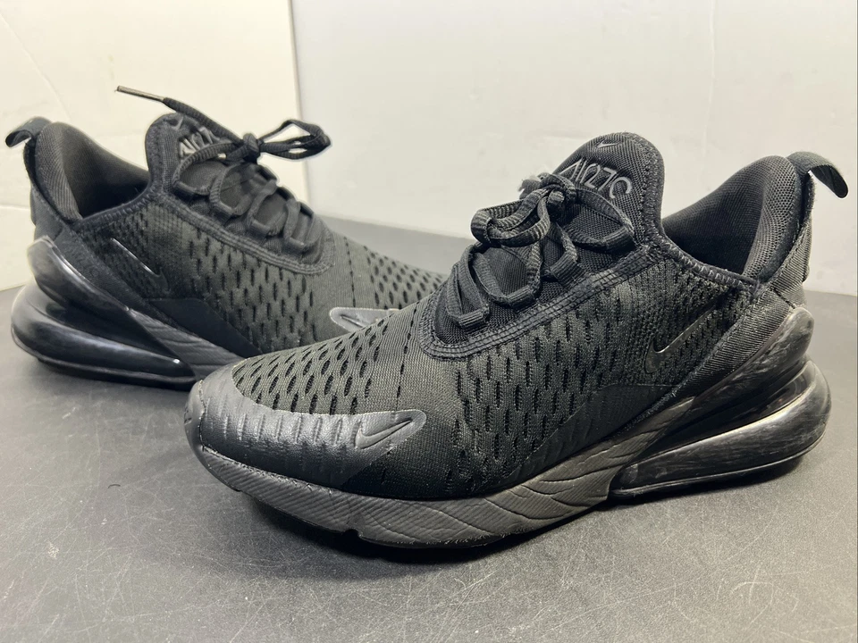 Nike Air Max 270 тройной черный GS размер 6,5Y/женский размер 8 работает BQ5776-001 - Изображение 1 из 1