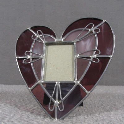 Vidrio artístico Malden hecho a mano vitral púrpura marco en forma de corazón retro rústico Foto 1 de 4