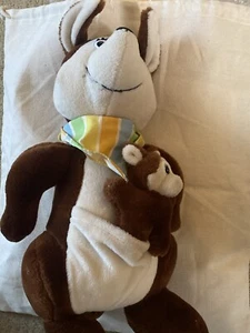 Lionel Kiddie City Kangaroo Plush Brown Vintage Stuffed Kaycee With Baby Rare - Picture 1 of 11