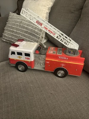 Tonka Fire Rescue Truck 168 Funrise 05329 Battery Operate Fire Lights Untested - Image 1 of 4