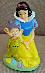 Vintage Disney Schneewittchen und Dopey 6,5" Figur - Dopey ist der jüngste Zwerg - Bild 1 von 8