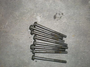 2000 Triumph 955i 955 i RS Head Bolts - Bild 1 von 1