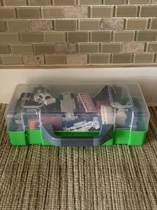 VTG HOT WHEELS COLLECTION LOT OF (31) CARS TRUCKS HOT RODS W/TRAVEL CASE VG - Picture 1 of 12