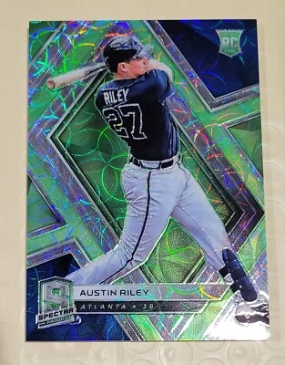 AUSTIN RILEY 2019 CHRONICLES SPECTRA GREEN SCOPE ROOKIE #/49 **BRAVES** SSP - Image 1 of 2