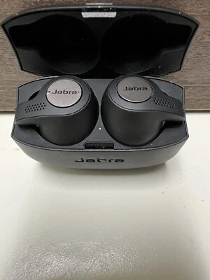 Auriculares inalámbricos verdaderos Jabra Elite Active 65t titanio negro con estuche de carga Foto 1 de 4