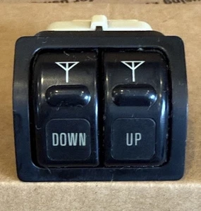 91-94 Toyota Land Cruiser Power Antenna Switch 84760-60010 OEM - Picture 1 of 5