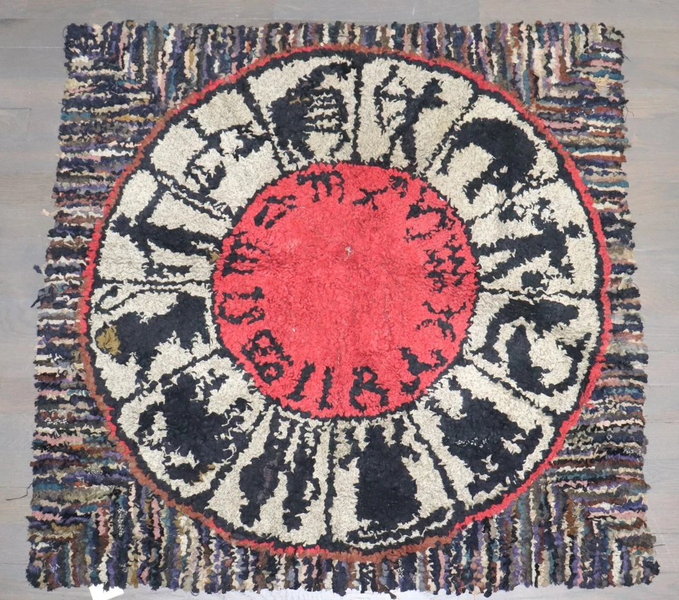 Антикварный американский крючковый ковер Zodiac размер 3 фута x 3 фута 2 дюйма - Изображение 1 из 4