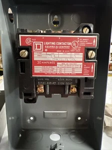 8903SMG2V02 - SQUARE D 30A AMP 3P POLIG 600V BELEUCHTUNGSSCHÜTZ - - Bild 1 von 3
