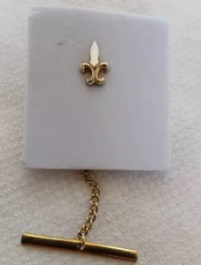 Vintage Ornate Mother of Pearl Inlay Goldtone Fleur-di-lis Tie Tac Pin - Picture 1 of 6