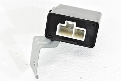 2002-2006 Subaru Impreza WRX Daytime Running Unit Module DRL 84067FE010 02-06 — 第 1/4 张图片