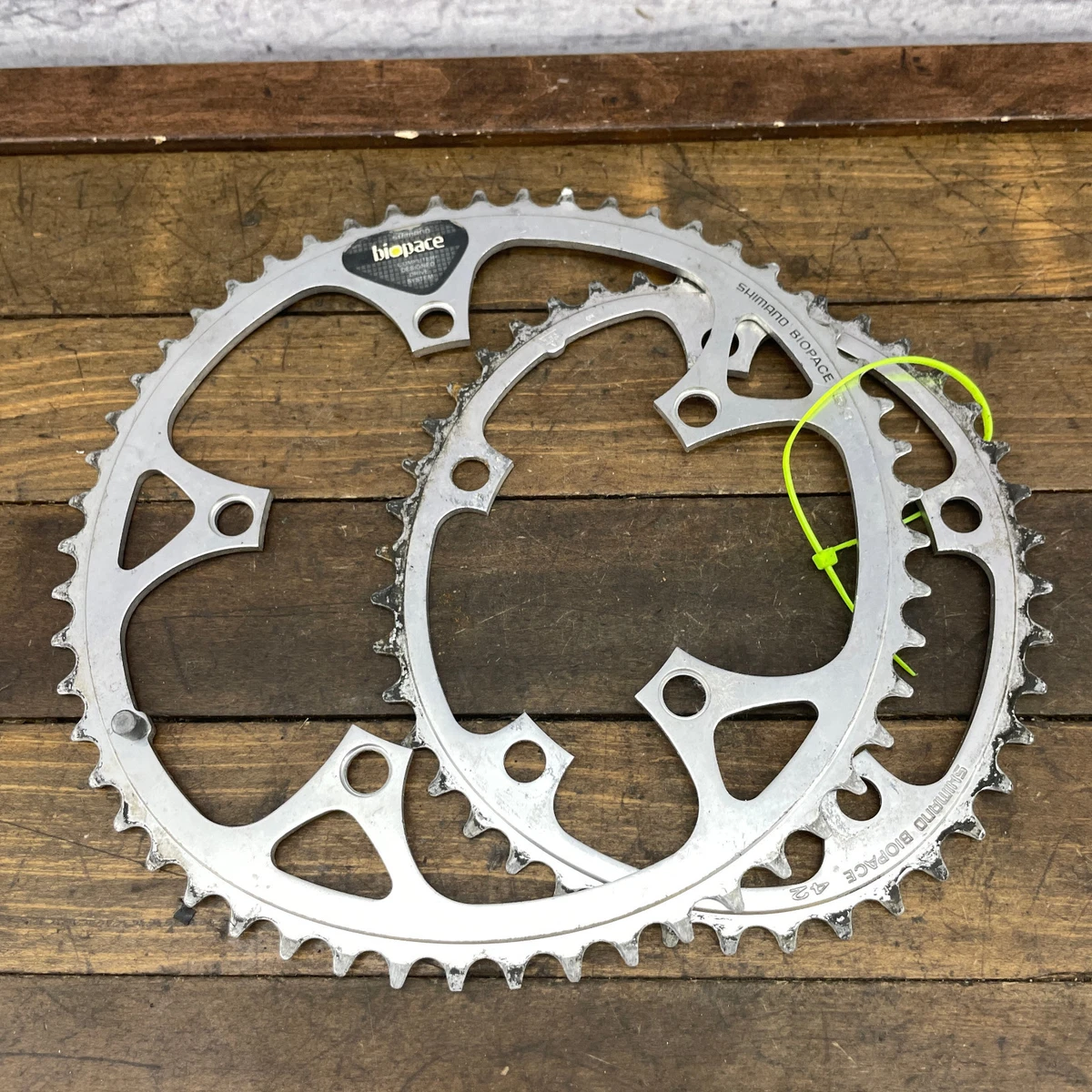 Shimano Bicycle Chainrings & BMX Sprockets 130 mm Distance Between