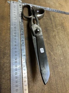 OLD TOOL / outil ancien forgé / ciseaux de drapier Couturier,  (N°12) - Picture 1 of 10