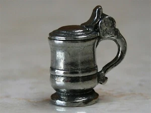 Dolls House Miniature 1/12th Scale Pewter Tankard with Opening Lid DA176 - Picture 1 of 1
