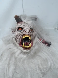 Die Horror Kuppel Krampus Maske HDM444 Neu weiße Haare Hörner Reißzähne Halloween Kostüm - Bild 1 von 5