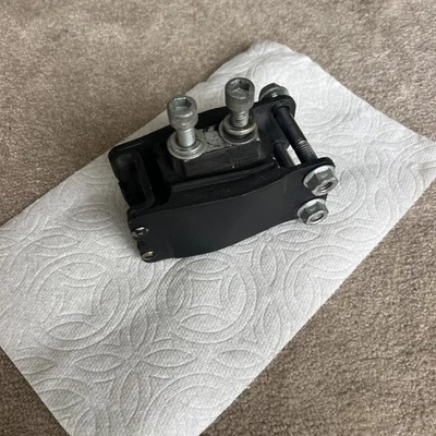 1999 - 2017 HARLEY DAVIDSON DYNA OEM REAR ENGINE / MOTOR MOUNT 47564-99 - Image 1 of 4