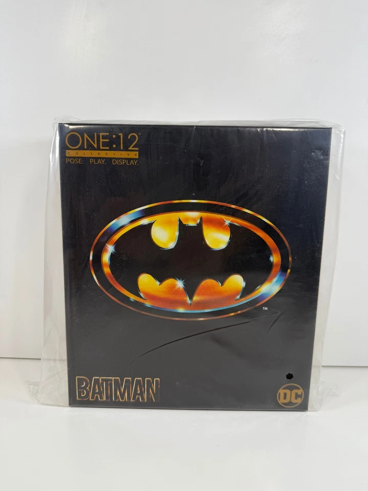 Mezco One 12 Collective DC Comics 1989 Batman 1/12 Action Figure - 77070
