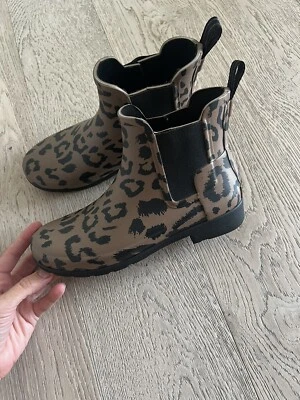 Botas femininas Hunter Chelsea estampa de leopardo borracha/chuva impermeável tamanho 6 - Imagem 1 de 3