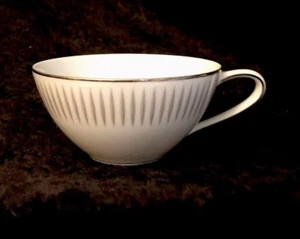 Noritake BIARRITZ FLACHE KAFFEETASSE 6006 TOP ZUSTAND - Bild 1 von 6