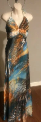 New W Tags Fiesta Formal, Wedding, Quincenera Beautiful Beach/Fall Longdress M - Image 1 of 4