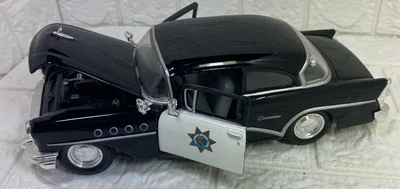 1955 Buick Century Police Car California Highway Patrol 1/26 DIECAST BY MAISTO - Image 1 of 4