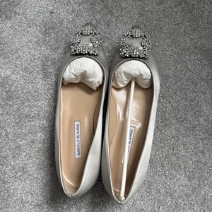 Manolo Blahnik Hangisi Grey Flat Pumps UK 39 Worn Once - Picture 1 of 15