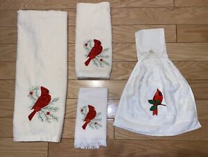 Red Bird Cardinal Themed 4 Pc Towel Set Christmas Decor