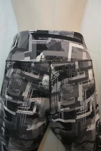 Reebok Tights Exercise Athletic Pants Polyester Spandex Medium Grey Black White - Picture 1 of 12