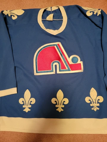 Vintage NHL CCM Air-Knit Quebec Nordiques Hockey Jersey, Size M Cover