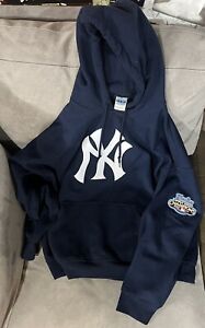 New York Yankees 2009 World Series Embroidered Hoodie Blue Gildan Mens XtraLarge