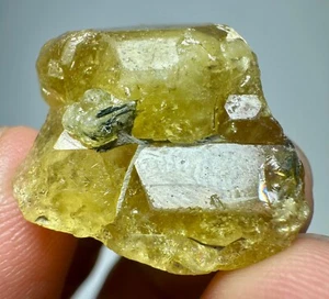 Raro Top Fluorescente Fosforescente 39 Carati Giallo Cristallo di Apatite @Laghman - Foto 1 di 13