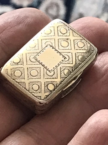 SUPERB: George III Silver Vinaigrette Gilt Interior Hallmark 1816 Birmingham Cover