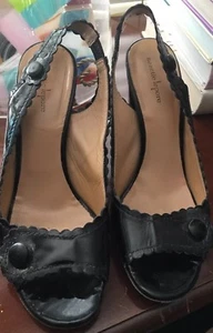 NANETTE LEPORE PUMPS Shoes Women’s Black Patent Peep Shoes HEELS 9 B - Picture 1 of 4