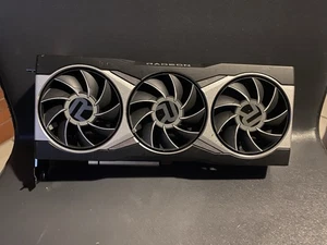 AMD Radeon RX 6800 XT Graphics Card 16GB GDDR6 - Picture 1 of 8