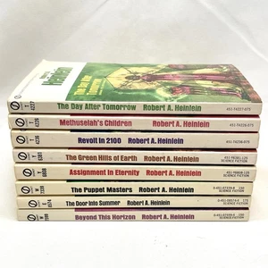 Robert A. Heinlein Lot of 8 Signet Vintage Sci-fi Paperback Books 1970s - Picture 1 of 10
