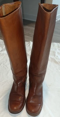 Frye Tan Cognac Leather Campus Boots Size: 8B - Image 1 of 4