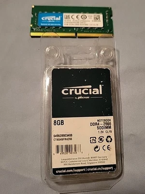 Módulo de memoria RAM Crucial 8 GB DDR4-2666 SODIMM  Foto 1 de 4