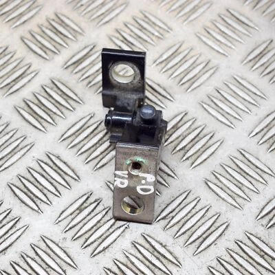 Volkswagen Golf MK7 Front Right Upper Door Hinge 8K0831402P 2015 Foto 1 de 4