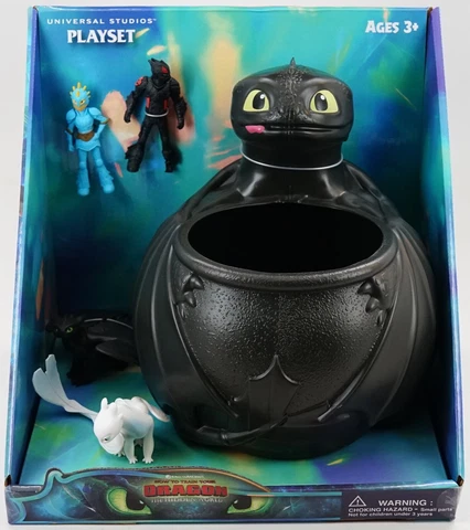 NEW Universal Dreamworks How To Train Your Dragon 3 Toothless Light Fury Playset Cover