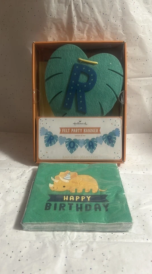 HALLMARK DINOSAUR PARTY PACK: FELT BANNER & NAPKINS: NEW WITH TAGS - Image 1 of 4